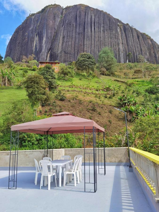 Hermosa Casa De Campo En Guatape Exterior photo