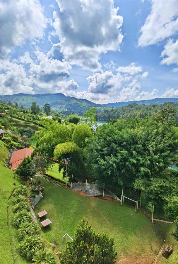 Hermosa Casa De Campo En Guatape Exterior photo